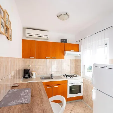 2 Bedroom Stunning In Kruševo