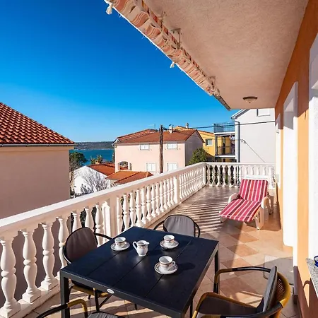 2 Bedroom Cozy In Apartman