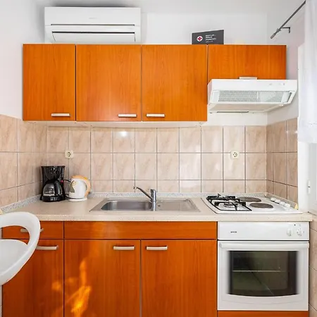 아파트 2 Bedroom Stunning In