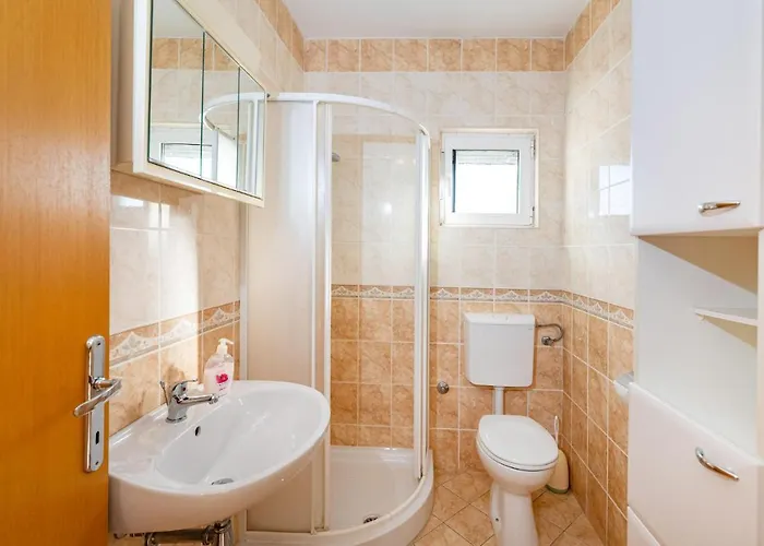 2 Bedroom Stunning In Апартаменты